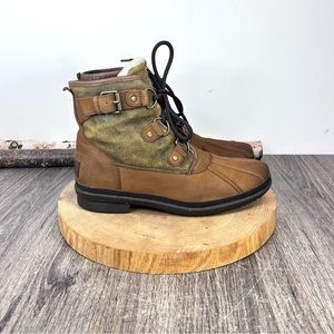 UGG | Cecile Boots Brown Waterproof Leather Ankle Duck Boots SN 1007999 Size 8.5